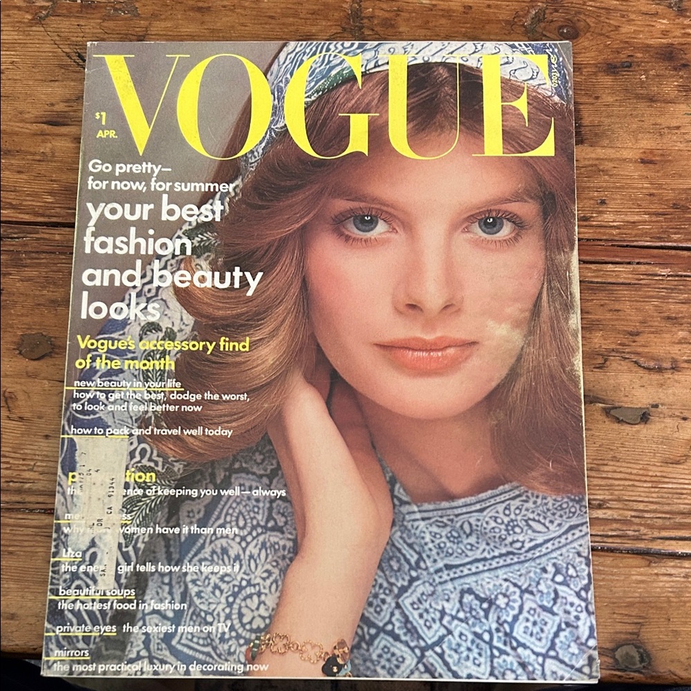 Vintage Vogue Magazine April 1974